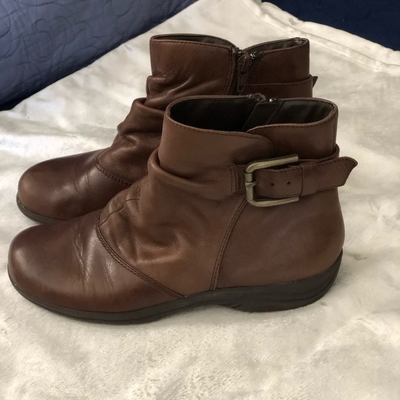 clarks sheer slouch boots